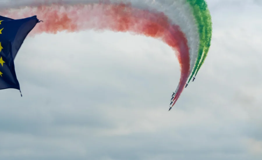 Frecce Tricolori Air Show 2025 a Lignano – Paperarts